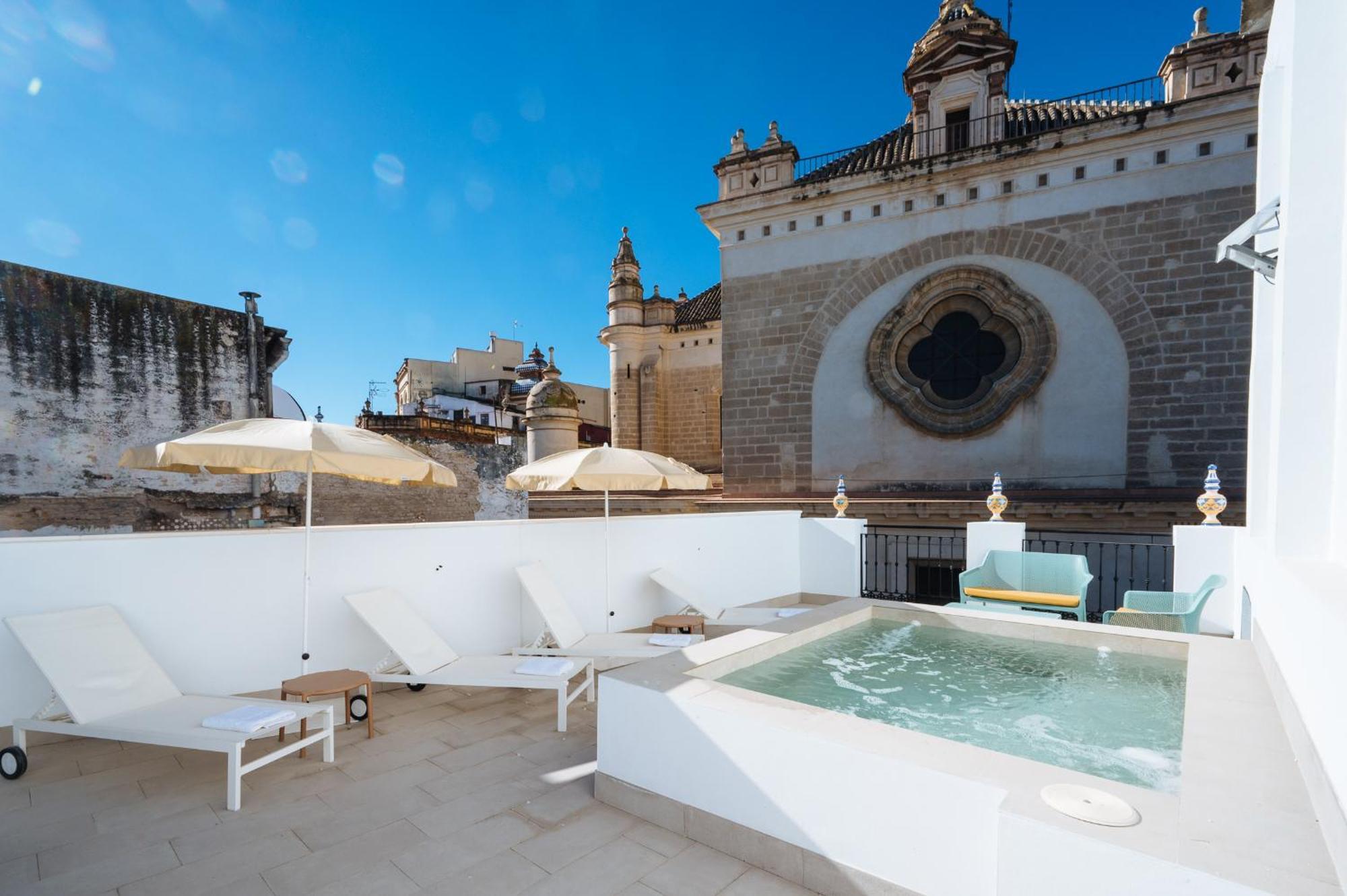 Ninesuites Cathedral Sevilla Exterior foto